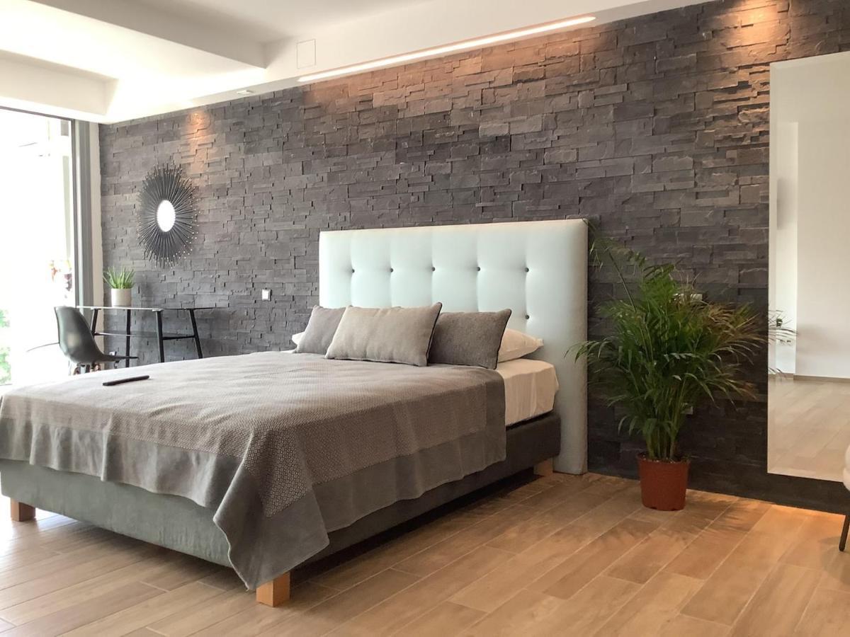 Sunny New Lovely Apartment 60 Meters From The Metro 아테네 외부 사진