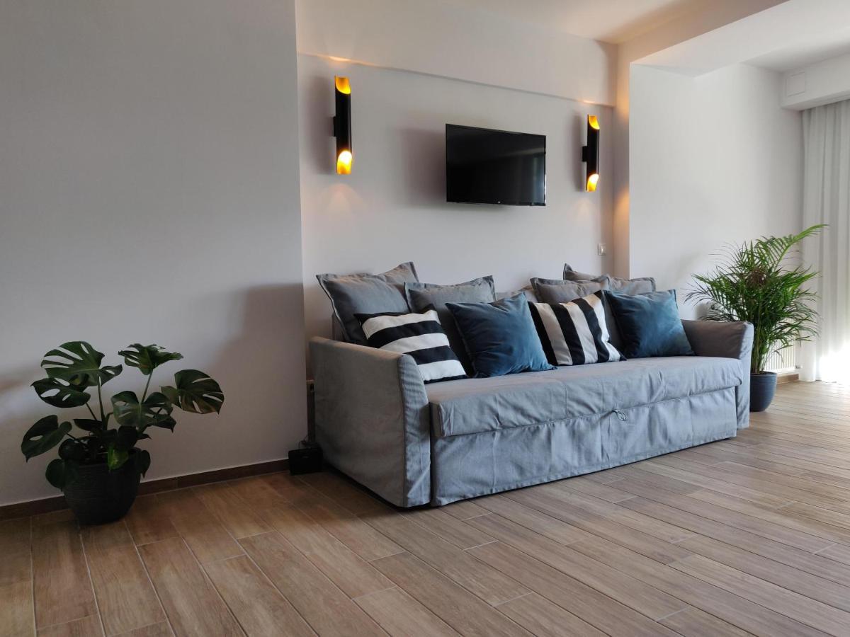 Sunny New Lovely Apartment 60 Meters From The Metro 아테네 외부 사진